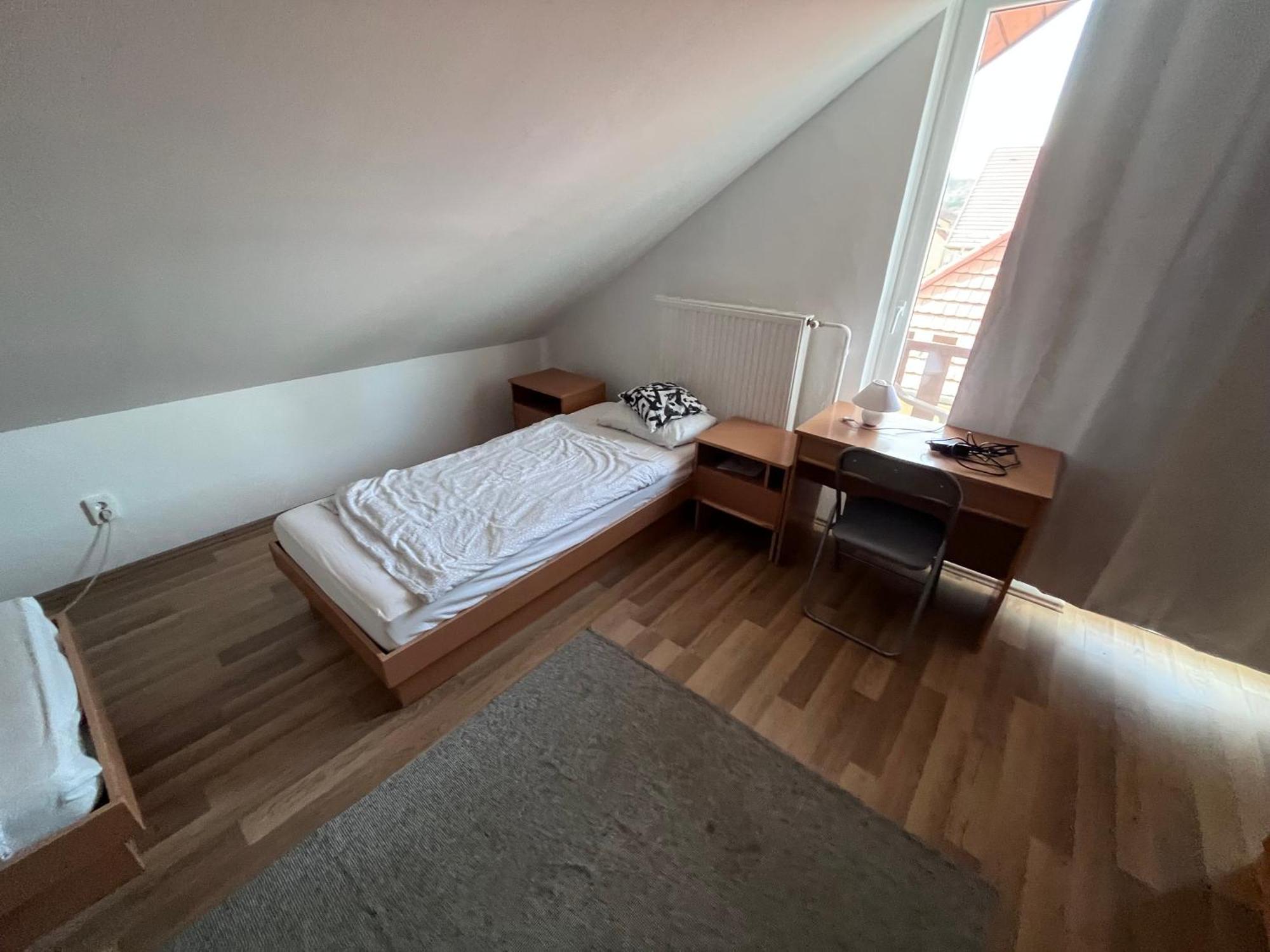 Május 1 Vendégház Se Exterior foto